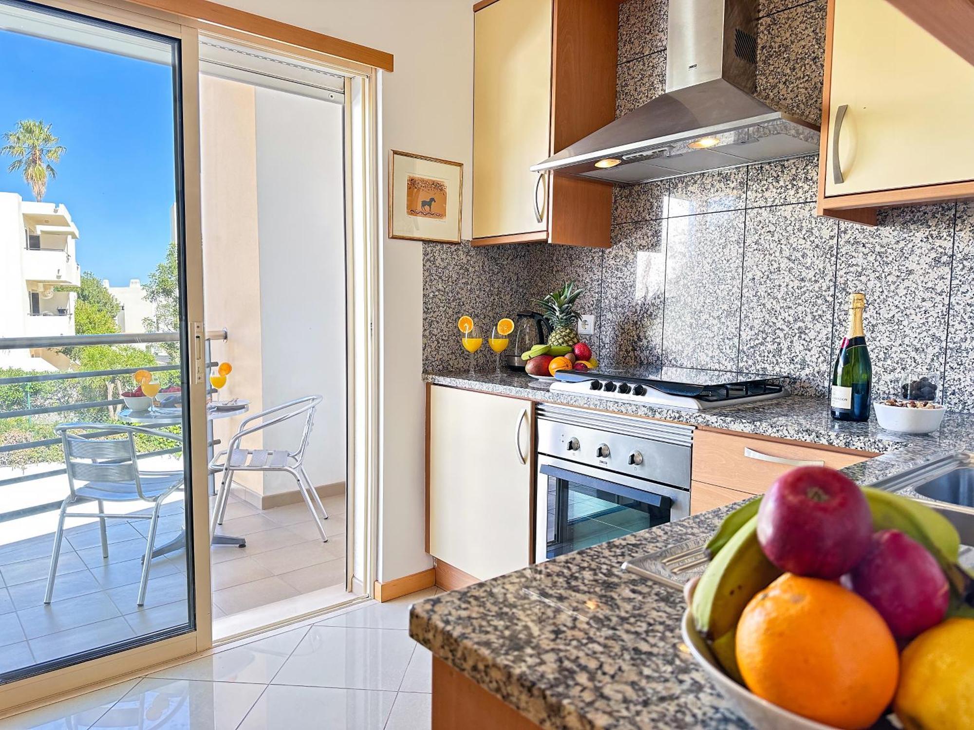Modern Ocean, Garden & Pool View Condo By Becherish Albufeira Exterior photo