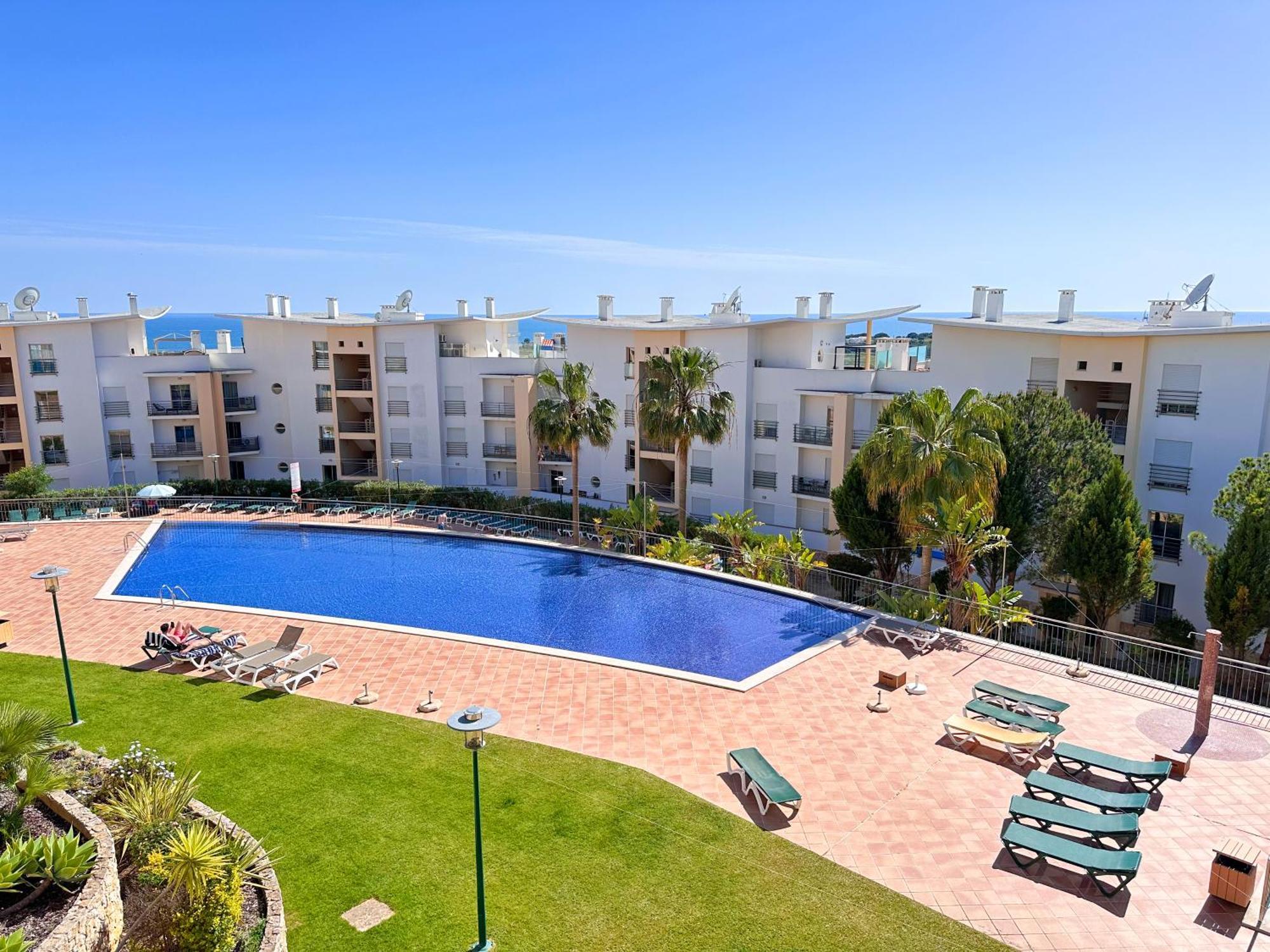 Modern Ocean, Garden & Pool View Condo By Becherish Albufeira Exterior photo