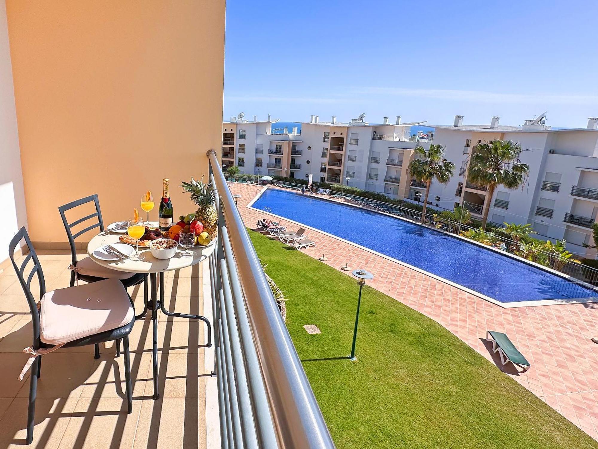 Modern Ocean, Garden & Pool View Condo By Becherish Albufeira Exterior photo