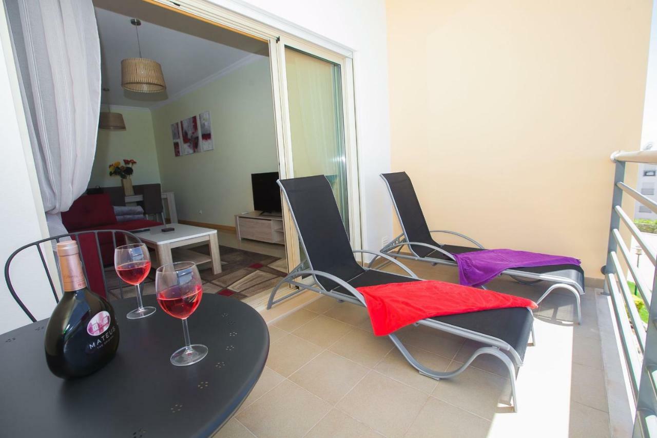 Modern Ocean, Garden & Pool View Condo By Becherish Albufeira Exterior photo