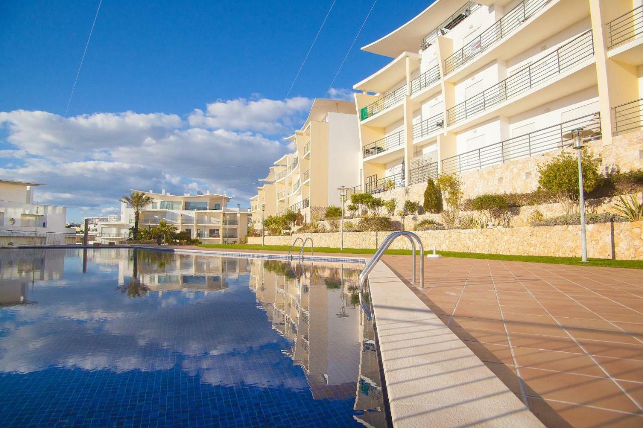 Modern Ocean, Garden & Pool View Condo By Becherish Albufeira Exterior photo